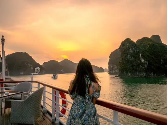 Hanoi Halong Bay & Sapa + Fansipan