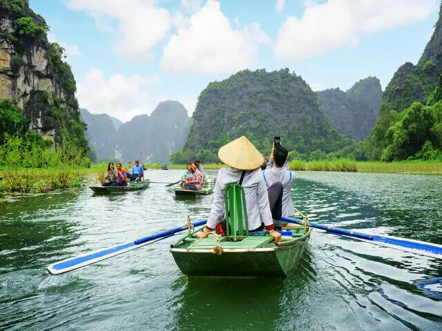 Halong Bay luxury cruise overnight boat karsts Vietnam