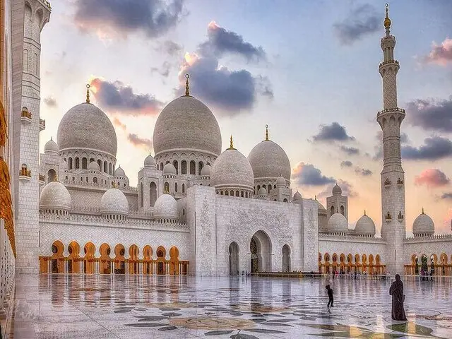 The white domes of Sheikh Zayed Grand Mosque in Abu Dhabi